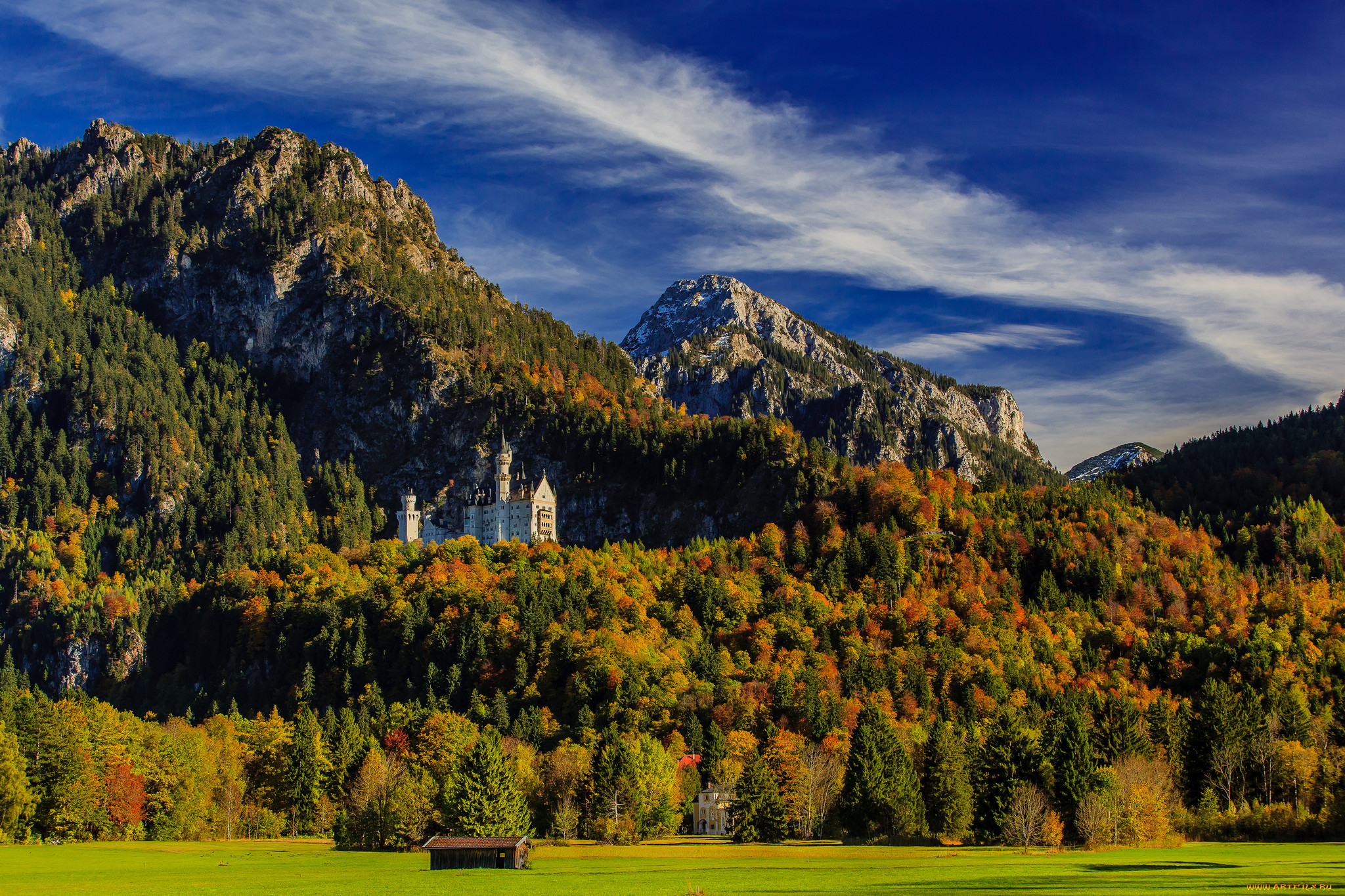 Bavaria germany. Баварские Альпы в Германии. Бавария Германия природа Вильдштайгер. Бавария Германия баварский лес. Замок Нойшванштайн, осенние горы.